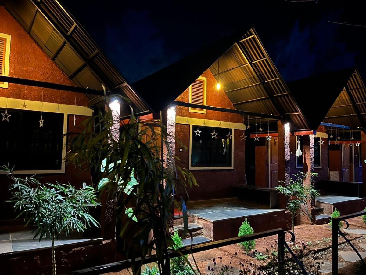 Taya Beach Front Gokarna  Exterior photo