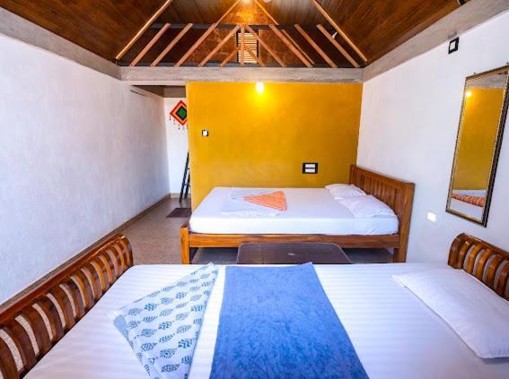 Taya Beach Front Gokarna  Exterior photo